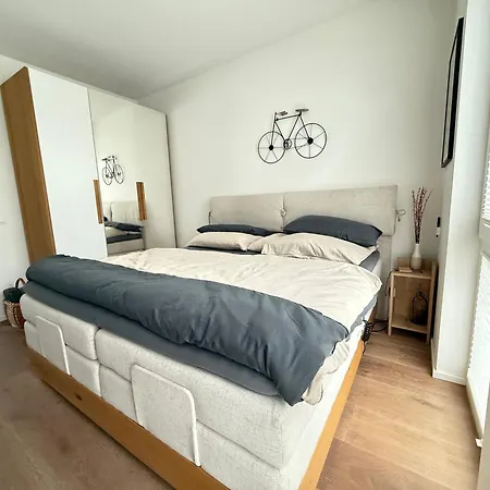 Premium Near Messe *